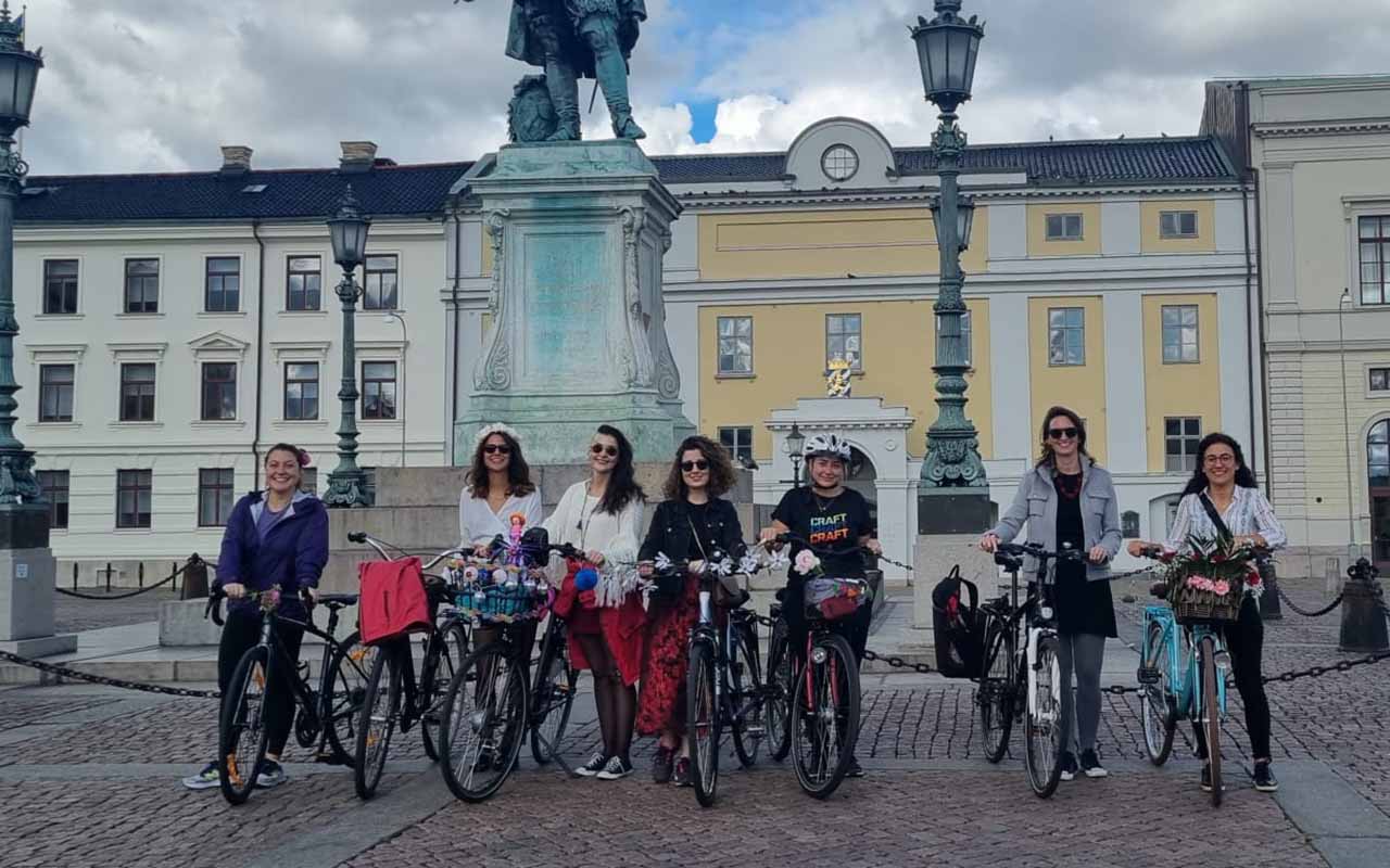 Gothenburg Fancy Women Bike Ride Meltem Tuna